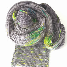 Load image into Gallery viewer, Merino 4ply high twist - Temporarily unreliable