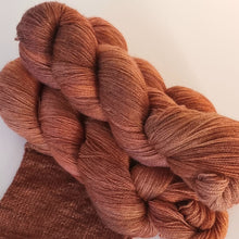 Load image into Gallery viewer, BFL/Silk Lace - Spice market