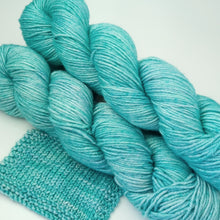 Load image into Gallery viewer, Merino/silk DK - The bright side