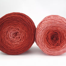 Load image into Gallery viewer, Merino 4 ply high twist Gradients