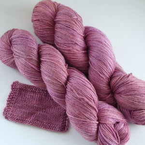 Merino/Bamboo/Silk 4 ply - The rizz