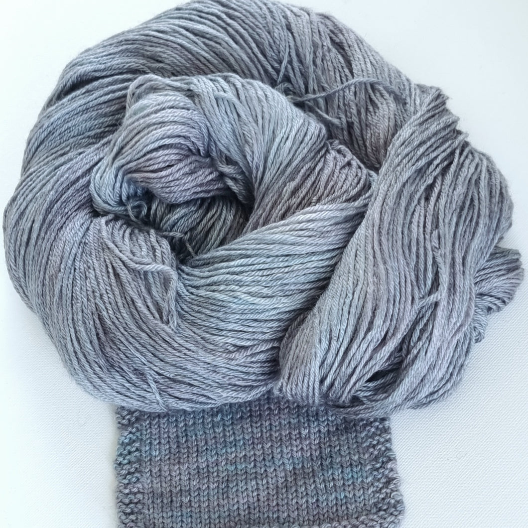 Merino/Bamboo/Silk 4 ply - Pigeon