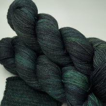 Load image into Gallery viewer, BFL/Silk Lace - Backwoods