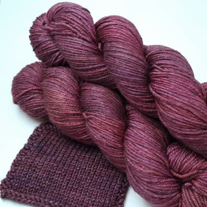 Merino/silk DK - Boysenberry juice