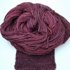 Merino/silk DK - Boysenberry juice