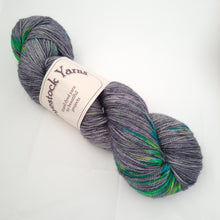 Load image into Gallery viewer, Merino high Twist 4ply on sale