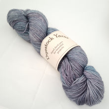 Load image into Gallery viewer, Merino high Twist 4ply on sale