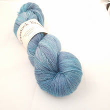 Load image into Gallery viewer, BFL/silk Lace on sale