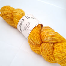 Load image into Gallery viewer, Merino high Twist 4ply on sale
