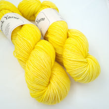 Load image into Gallery viewer, Merino DK on sale