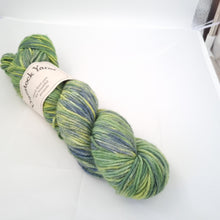 Load image into Gallery viewer, Merino DK on sale