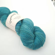 Load image into Gallery viewer, BFL/silk Lace on sale