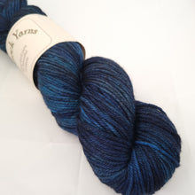 Load image into Gallery viewer, Merino DK on sale