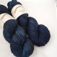 Load image into Gallery viewer, Merino DK on sale