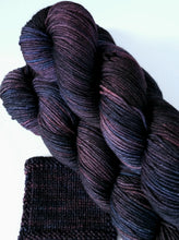 Load image into Gallery viewer, PRE-ORDER: Merino DK - Black orchid