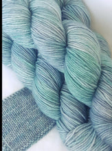 Load image into Gallery viewer, PRE-ORDER: Merino DK - Misted
