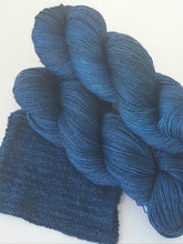 Load image into Gallery viewer, PRE-ORDER: BFL/Silk Lace - Dragonscales